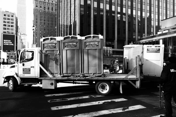 Best Affordable portable toilet rental  in Und City, MO